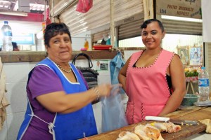 Tienes higados des pollos? Cuantos pesos es?